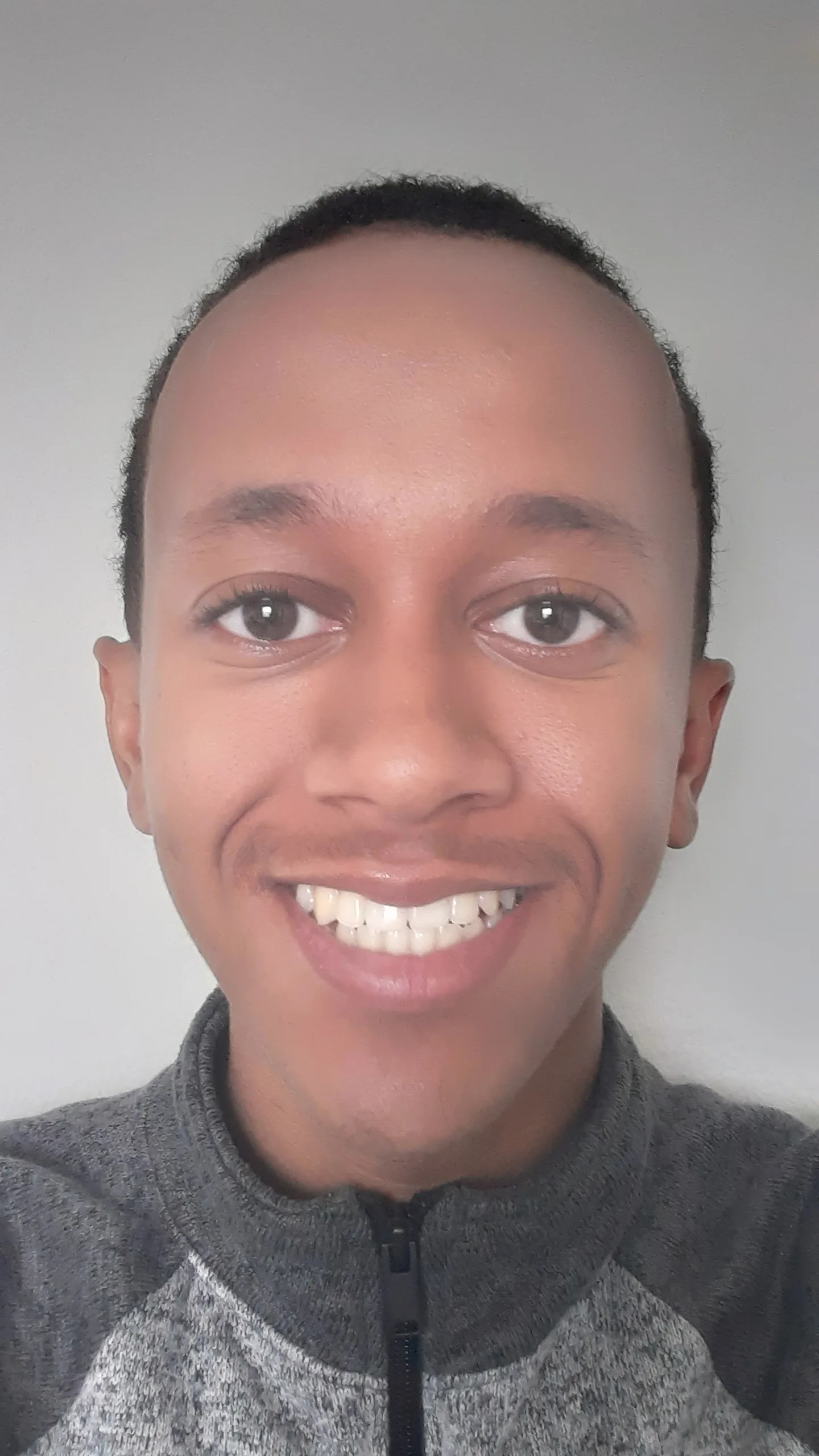 yoel-nrayo-headshot